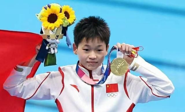 今日，影片发布一组中文主题曲宣传照，并曝光吉克隽逸将成 吉克隽逸《海洋奇缘》献唱 迪士尼总裁解析历程 2016-11-11 在《超能陆战队》、《疯狂动物城》之后，迪士尼又将如何开疆拓土？