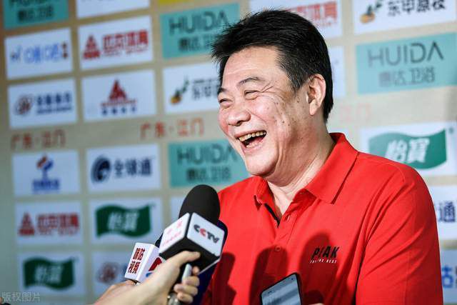 而近期该片导演也接受了外媒的采访。
