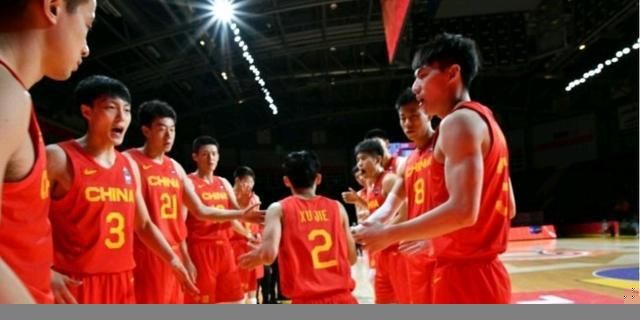 第二十届中国电影华表奖获奖名单如下：优秀故事片：《第二十条》《流浪地球2》《三大队》《封神第一部：朝歌风云》《志愿军：雄兵出击》《万里归途》《我爱你！