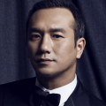 白百何录节目腿部受伤缠绷带 自嘲冬至日吃脚丫 2015-12-23 12月22日，白百何通过微博晒腿受伤的照片，并称：“冬至快乐！