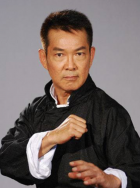图为：克里斯·库 杰米·福克斯变身“迪亚哥” 联手昆汀当黑奴 2011-06-23 一直比较惹人注意的昆汀·塔伦蒂诺的新片《解放的迪亚哥》终于定下了主角的人选，杰米·福克斯替下之前的威尔·史密斯，成为片名中的黑奴迪亚哥。