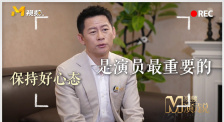 《艾米丽在巴黎2》杀青 莉莉·柯林斯与女二相拥 2021-08-05 近日，美剧《艾米丽在巴黎》第二季正式杀青，一组杀青照同时释出。