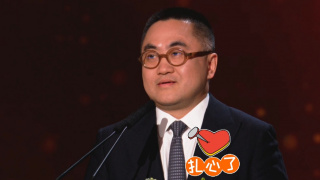 浴血黑帮基里安·墨菲续集 德鲁·斯特鲁赞去世 曾为《哈利·波特》设计海报 10月13日，美国著名艺术家、插画家和封面设计师德鲁·斯特鲁赞去世，享年78岁。